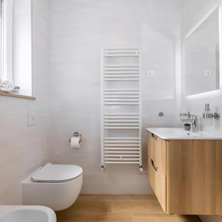 Villa Camellia mit privatem Pool im schönen und ruhigen Trget Ferienhaus *